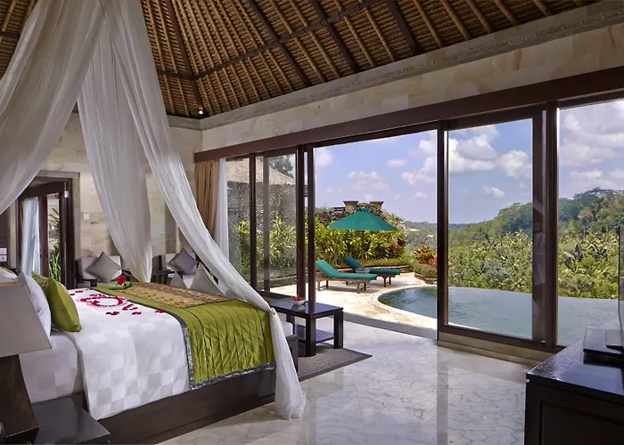 The Royal Pita Maha Resort 5*