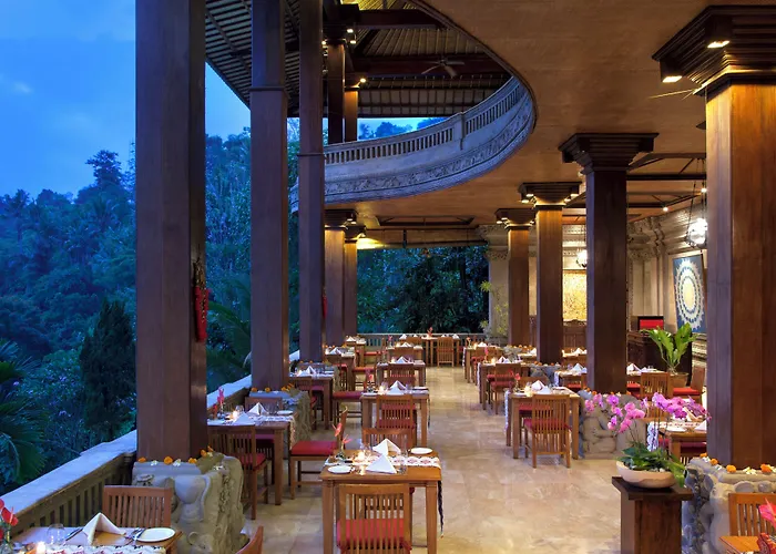 The Royal Pita Maha Resort
